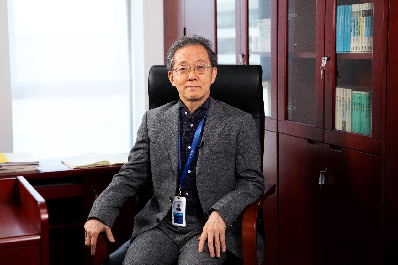 谷垣.jpg